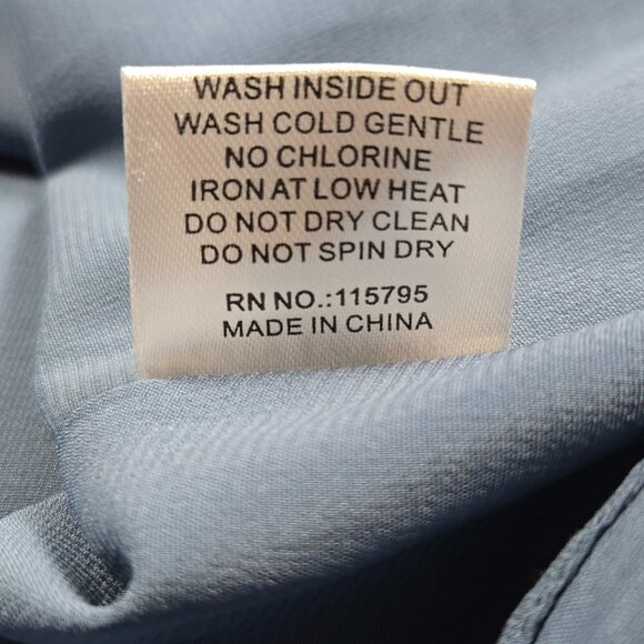 Mikarose Blue Eyelet Hem Short Sleeve Blouse Women’s XXL Modest Feminine Top - Picture 7 of 12